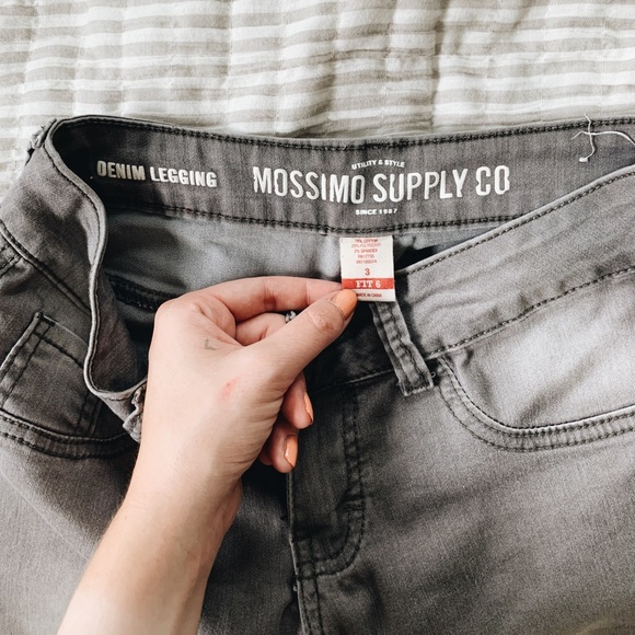 💀BOGO FREE Mossimo supply co denim leggings - Picture 4 of 4